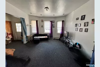 219 Lawrence Place, Paterson, NJ 07501 - Photo 21