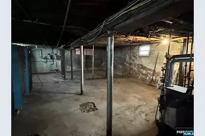 219 Lawrence Place, Paterson, NJ 07501 - Photo 41