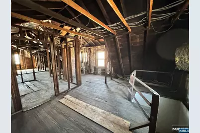 219 Lawrence Place, Paterson, NJ 07501 - Photo 13