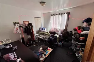 219 Lawrence Pl, Paterson, NJ 07501 - Photo 17