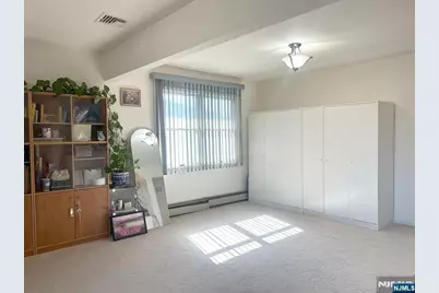 525 Stuyvesant Avenue, Lyndhurst Township, NJ 07071 - Photo 21