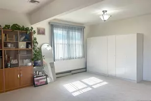 525 Stuyvesant Ave, Lyndhurst Township, NJ 07071 - Photo 21