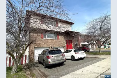 525 Stuyvesant Avenue, Lyndhurst Township, NJ 07071 - Photo 3