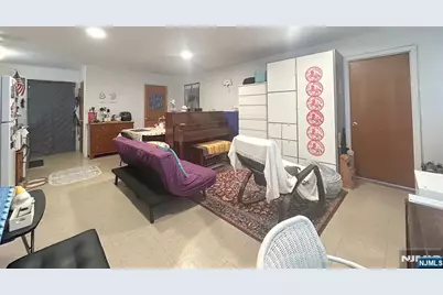 525 Stuyvesant Avenue, Lyndhurst Township, NJ 07071 - Photo 37