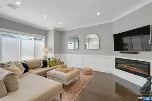 387 Lincoln Ave B, Cliffside Park, NJ 07010 - Photo 3