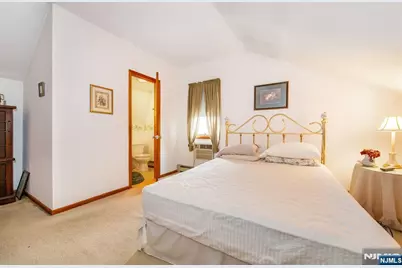 104 Stone Street, Maywood, NJ 07607 - Photo 15