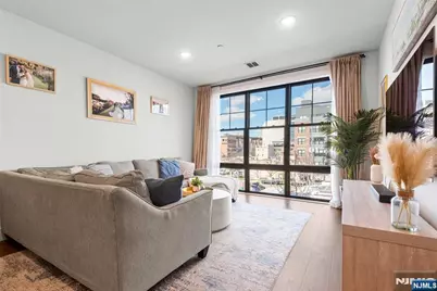 386 5th Street 302-A #302-A, Jersey City, NJ 07302 - Photo 9