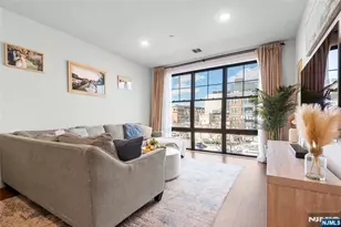 386 5th Street 302-A, Jersey City, NJ 07302 - Photo 9