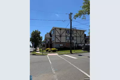 33 Henry Place B4 #B4, Hackensack, NJ 07601 - Photo 3