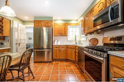 8 Abbington Terrace, Glen Rock, NJ 07452 - Photo 15