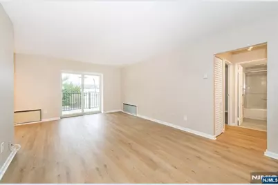 550 Fairview 116 #116, Westwood, NJ 07675 - Photo 3