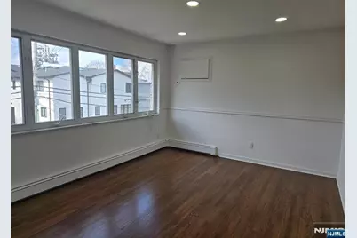 1624 John Street 2Fl #2FL, Fort Lee, NJ 07024 - Photo 3