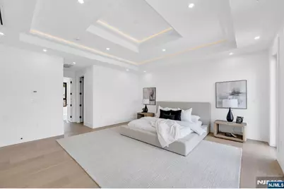 356 Bullard Avenue, Paramus, NJ 07652 - Photo 27