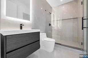 356 Bullard Ave, Paramus, NJ 07652 - Photo 39