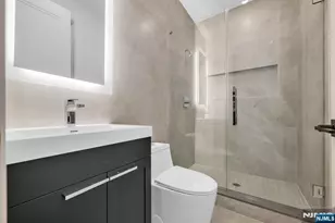 356 Bullard Ave, Paramus, NJ 07652 - Photo 47