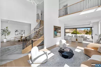 356 Bullard Avenue, Paramus, NJ 07652 - Photo 11