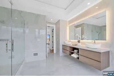 356 Bullard Avenue, Paramus, NJ 07652 - Photo 31