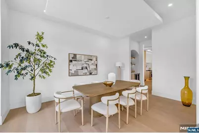 356 Bullard Avenue, Paramus, NJ 07652 - Photo 7