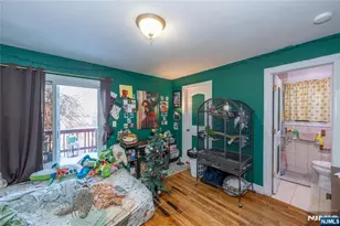 28 Highland St, Paterson, NJ 07524 - Photo 23