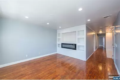 28 Highland Street, Paterson, NJ 07524 - Photo 5