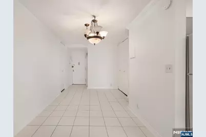 7004 Boulevard E 40G #40G, Guttenberg, NJ 07093 - Photo 5