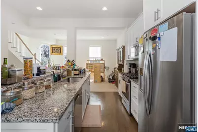 293 Bradley Drive, Wood Ridge, NJ 07075 - Photo 13