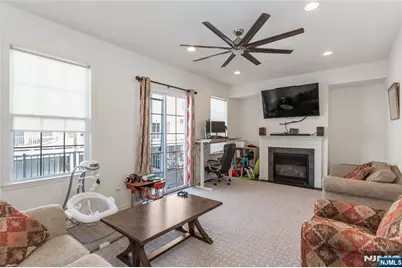 293 Bradley Drive, Wood Ridge, NJ 07075 - Photo 9