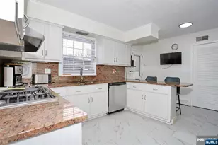 294 Coolidge Ave, Englewood, NJ 07631 - Photo 9