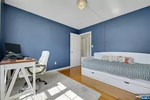 462 Cambridge Dr, Butler, NJ 07405 - Photo 15