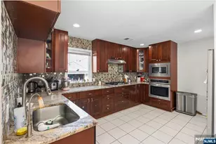 813 Morton St, East Rutherford, NJ 07073 - Photo 23