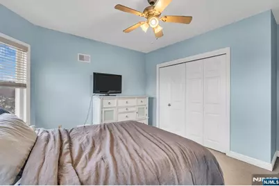 467 Summit Avenue, Hackensack, NJ 07601 - Photo 23