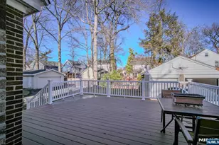 321 Griggs Ave, Teaneck Township, NJ 07666 - Photo 27