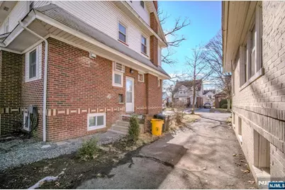 321 Griggs Avenue, Teaneck Township, NJ 07666 - Photo 3