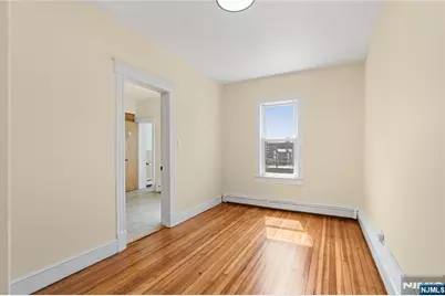 244 Lincoln Avenue, Cliffside Park, NJ 07010 - Photo 11