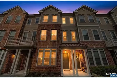 69 Arnold Drive 5810 #5810, Wood Ridge, NJ 07075 - Photo 3