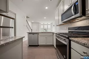 69 Arnold Dr 5810, Wood Ridge, NJ 07075 - Photo 13