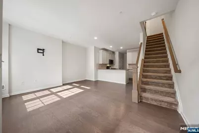 69 Arnold Drive 5810 #5810, Wood Ridge, NJ 07075 - Photo 11