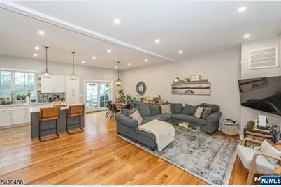 117 Valley Road 3 #3, Montclair, NJ 07042 - Photo 9