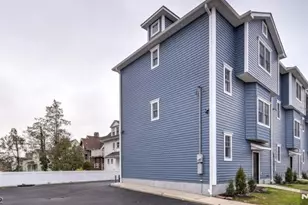 117 Valley Road 3, Montclair, NJ 07042 - Photo 3