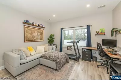 117 Valley Road 3 #3, Montclair, NJ 07042 - Photo 5