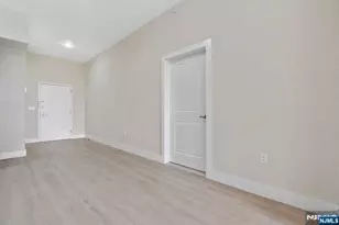 527-535 Union Ave 2E, Belleville, NJ 07109 - Photo 13