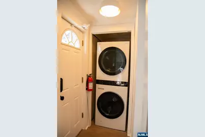 46 Garden Place 1 #1, Edgewater, NJ 07020 - Photo 19
