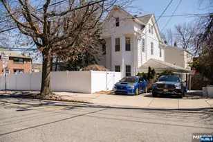 46 Garden Pl 2, Edgewater, NJ 07020 - Photo 29