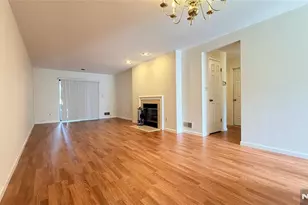 3907 Melville Ct, Mahwah, NJ 07430 - Photo 3