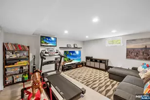 364 Knickerbocker Rd, Cresskill, NJ 07626 - Photo 37
