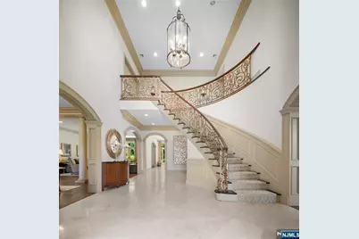 45 Marjorie Terrace, Englewood Cliffs, NJ 07632 - Photo 5