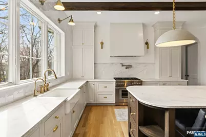 780 Frederick Court, Wyckoff Township, NJ 07481 - Photo 5