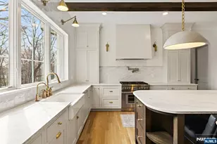 780 Frederick Ct, Wyckoff Township, NJ 07481 - Photo 5