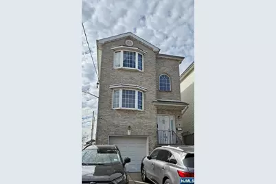 725 Jersey Street 1F #1F, Harrison, NJ 07029 - Photo 1