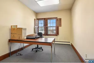 37 Park Avenue, Lyndhurst Township, NJ 07071 - Photo 25